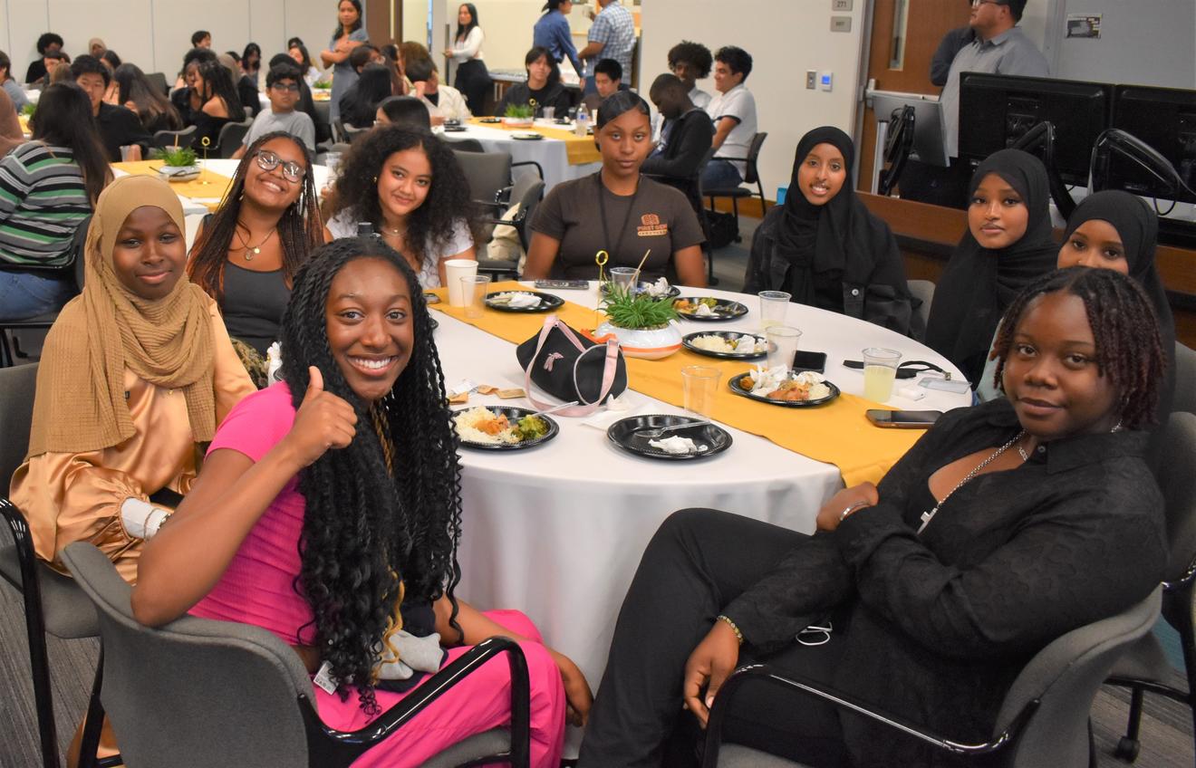 SDG&E Celebrates the Accomplishments of 150 First-Generation Scholars! 